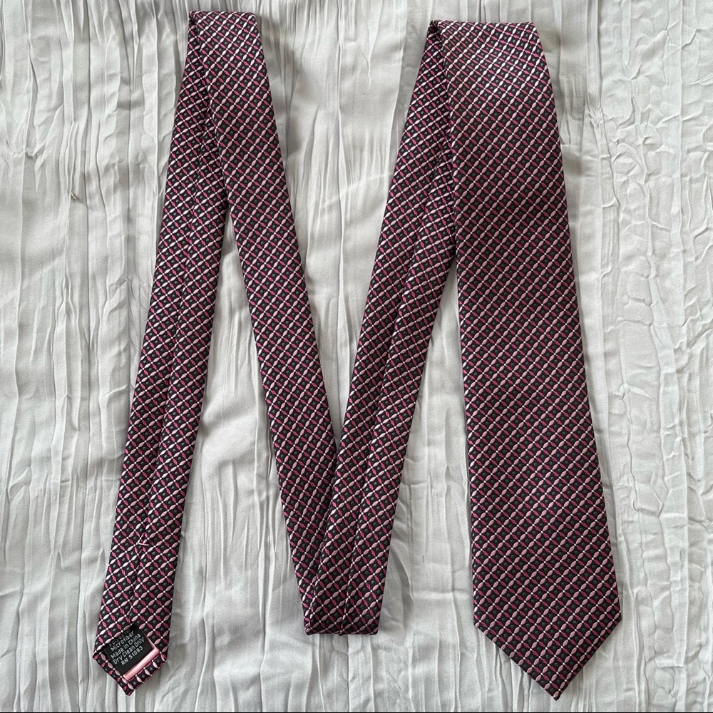 π 2 for $20!! π Menβs Susan G. Komen Breast Cancer Necktie - Picture 2 of 8